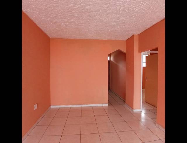 2 BEDROOM APARTMENT FOR SALE IN MONTCLAIR